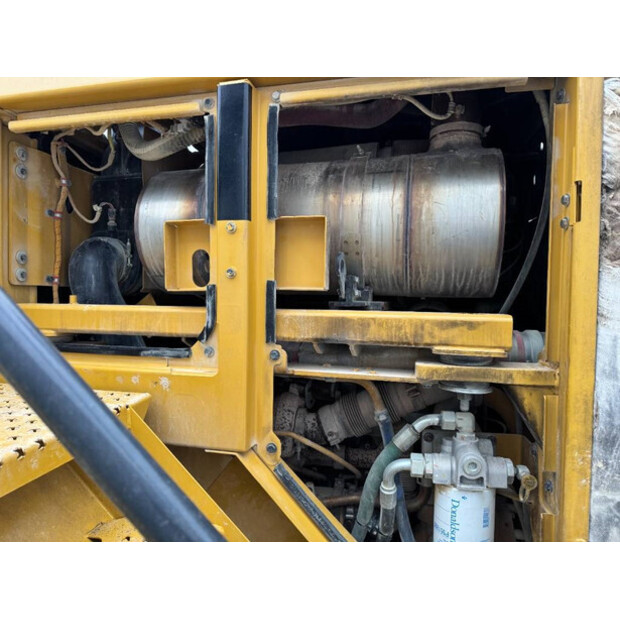 2016 Caterpillar 988K-44067917