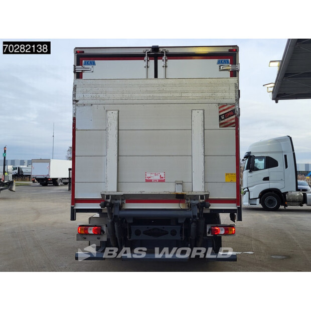 2018 Mercedes-Benz Atego 1524-44067926