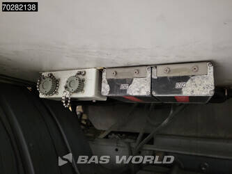 2018-mercedes-benz-atego-1524-1385302-44067940