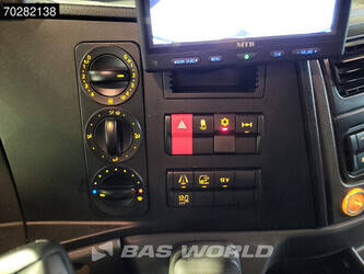 2018-mercedes-benz-atego-1524-1385302-44067948