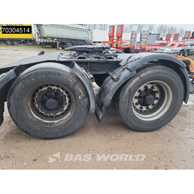 2010 ريندرز OTHERS-44068156