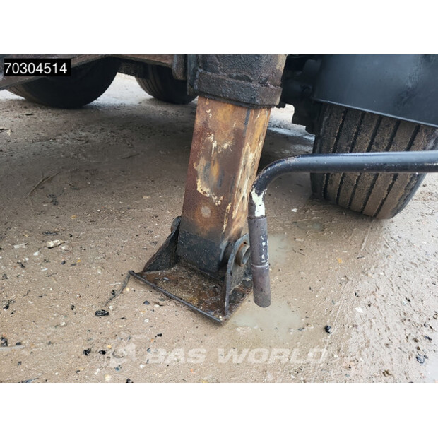 2010 ريندرز OTHERS-44068168