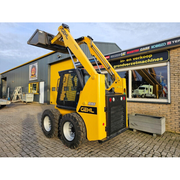 2020 جهل R165-44069677