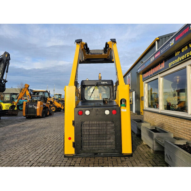 2020 جهل R165-44069691