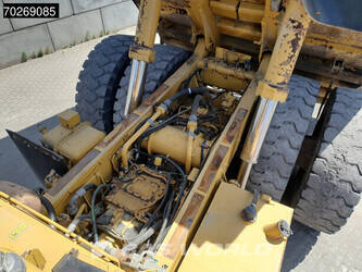 2011-caterpillar-772-1235062-44069801