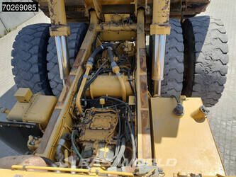 2011-caterpillar-772-1235062-44069811