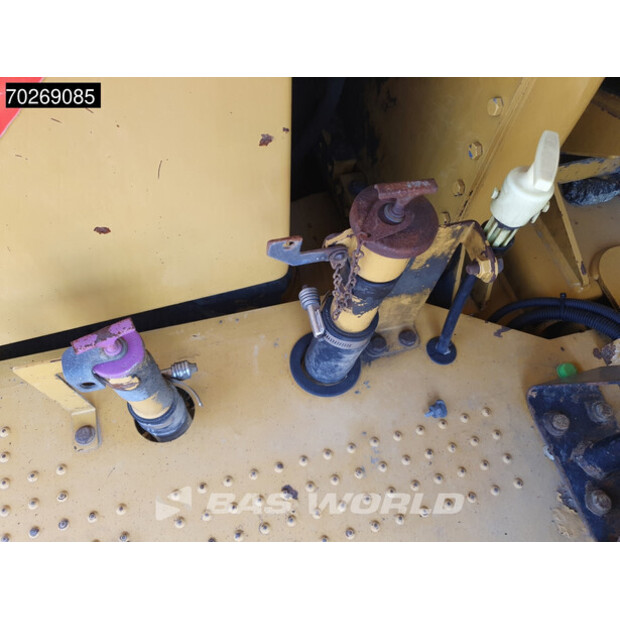 2011 Caterpillar 772-44069863