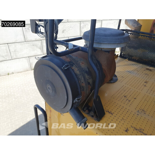 2011 Caterpillar 772-44069865