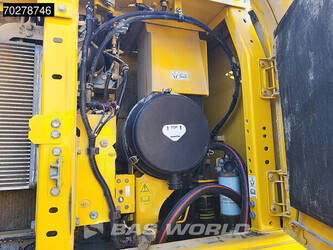 2020-komatsu-pc390-1270951-44070005