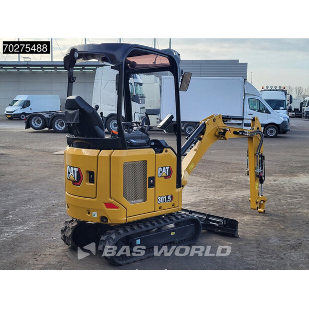 2023 Caterpillar 301.5-44070039