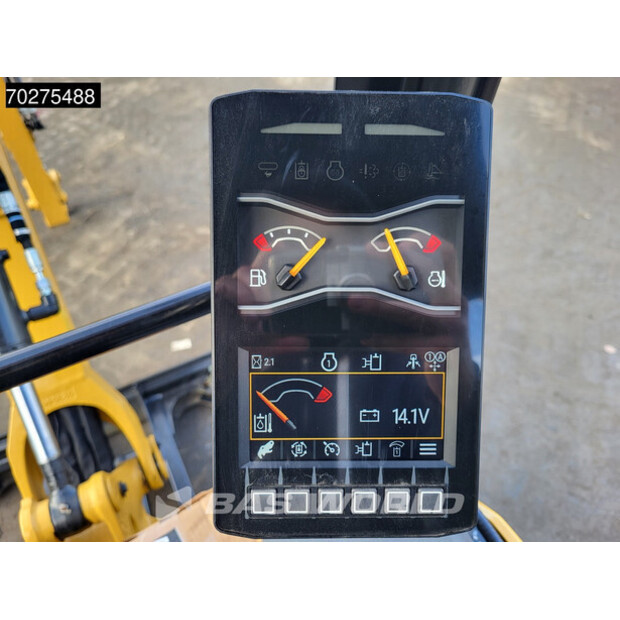 2023 Caterpillar 301.5-44070055