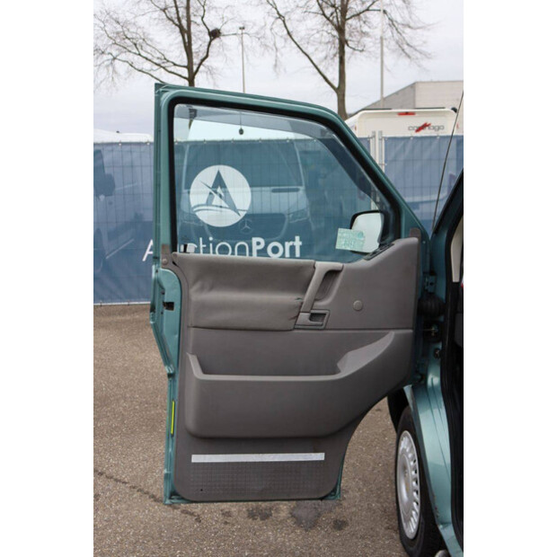 2000 Volkswagen TDI-44070301