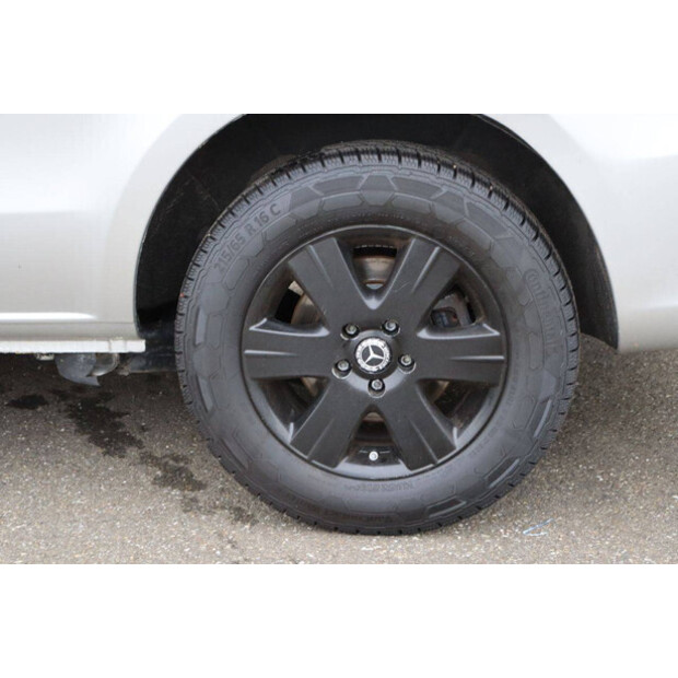 2018 Mercedes-Benz Vito-44070365