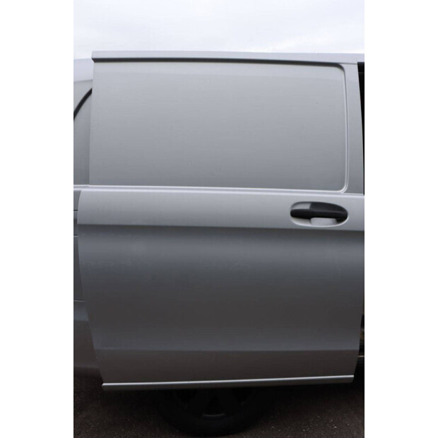 2018 Mercedes-Benz Vito-44070374