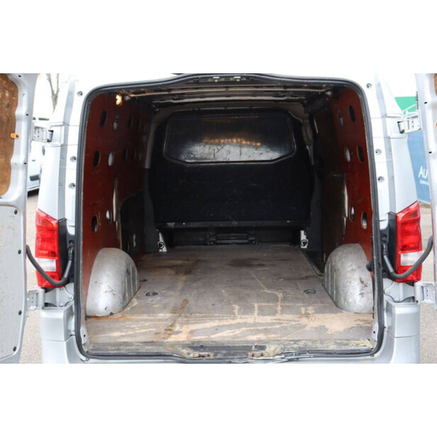 2018 Mercedes-Benz Vito-44070375