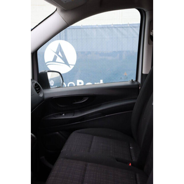 2018 Mercedes-Benz Vito-44070394