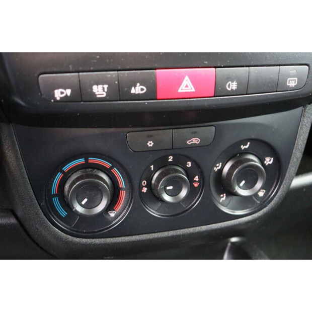 2016 Opel COMBO-44070502