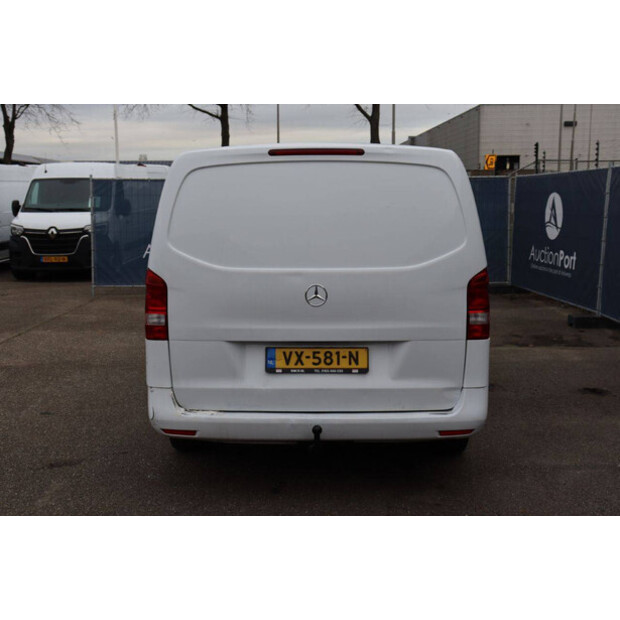 2016 Mercedes-Benz Vito-44070531