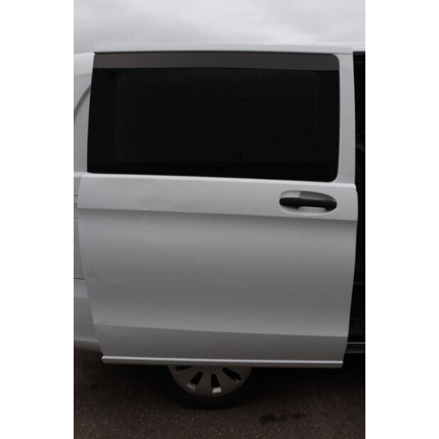 2016 Mercedes-Benz Vito-44070536