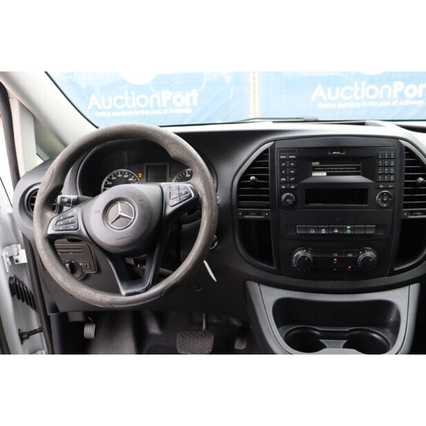 2016 Mercedes-Benz Vito-44070542