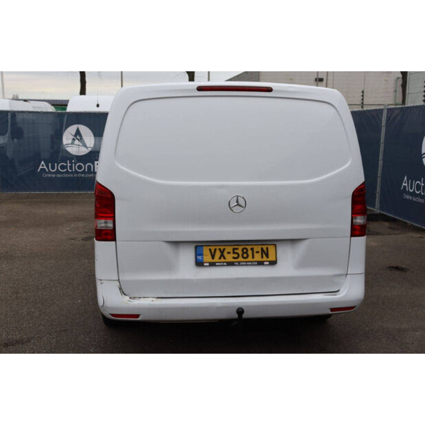 2016 Mercedes-Benz Vito-44070581