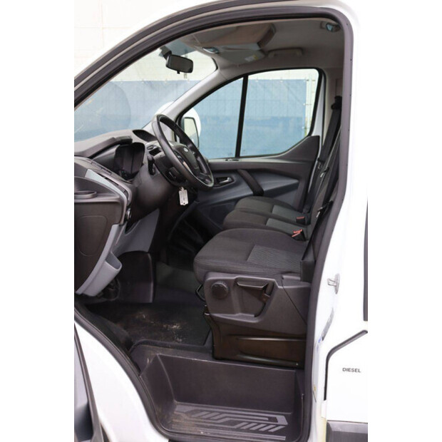 2016 Ford TRANSIT CUSTOM-44070813