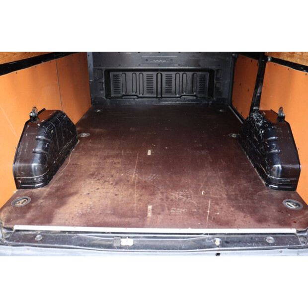 2010 Ford TRANSIT-44070873