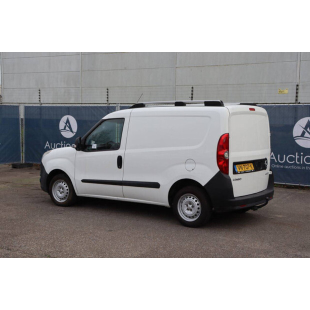 2015 أوبل Combo van-44070904