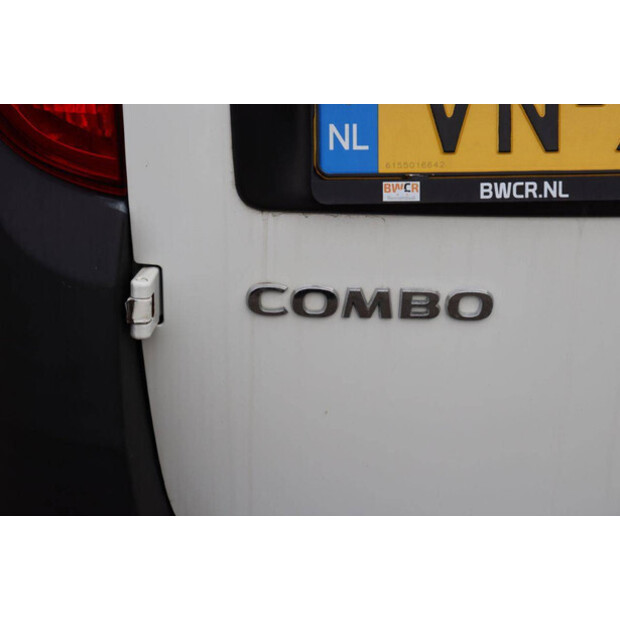 2015 أوبل Combo van-44070918