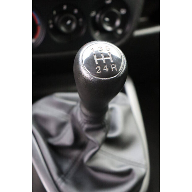 2015 أوبل Combo van-44070942