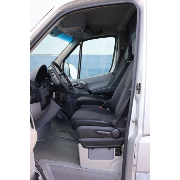 2008 Mercedes-Benz SPRINTER-44071049