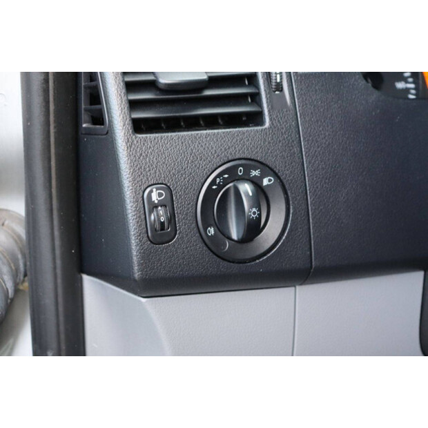 2008 Mercedes-Benz SPRINTER-44071053