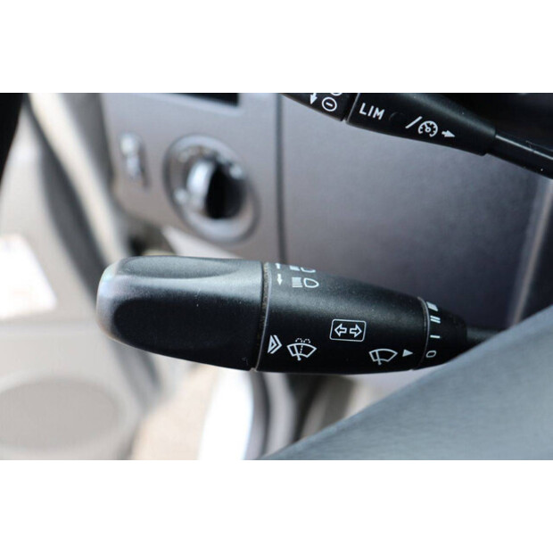 2008 Mercedes-Benz SPRINTER-44071059