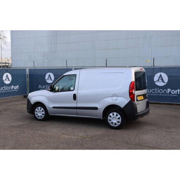 2017 Opel COMBO-44071070