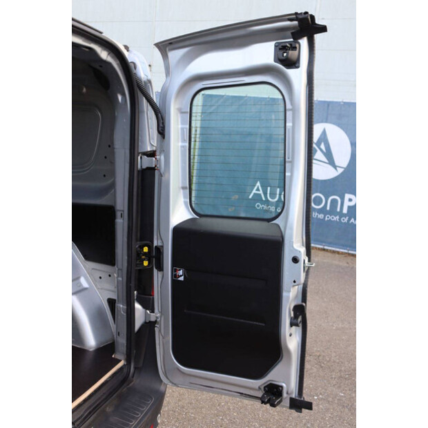 2017 Opel COMBO-44071090