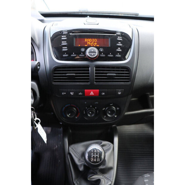 2017 Opel COMBO-44071096