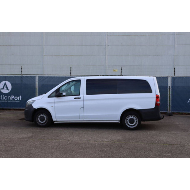 2016 Mercedes-Benz Vito-44071110
