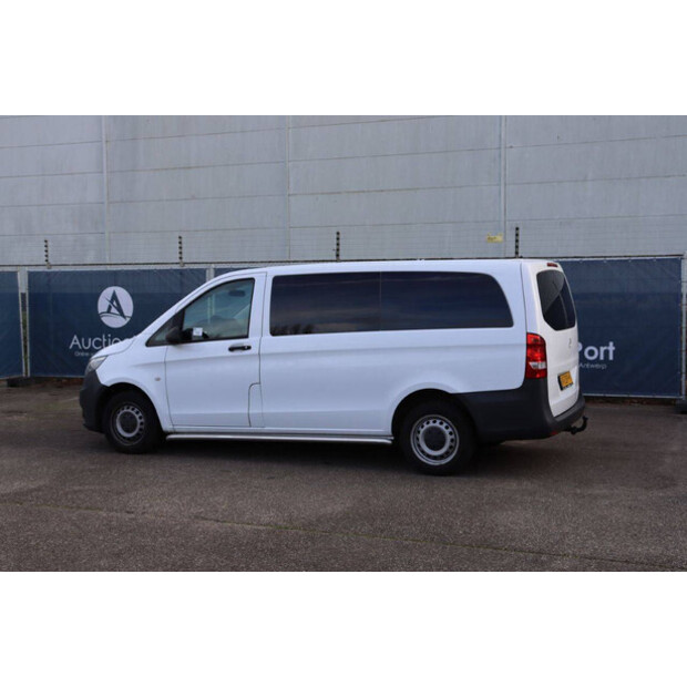 2016 Mercedes-Benz Vito-44071111