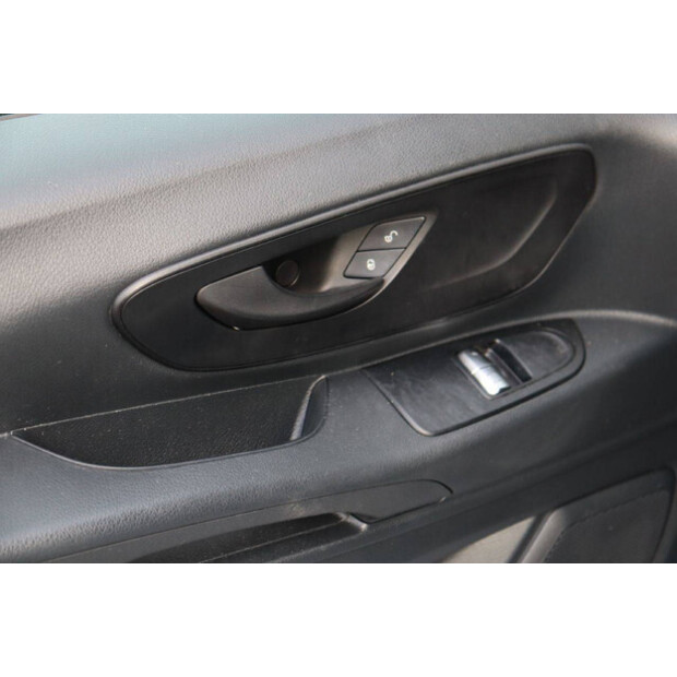 2016 Mercedes-Benz Vito-44071139