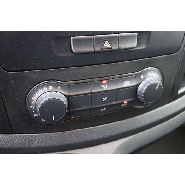 2016 Mercedes-Benz Vito-44071146