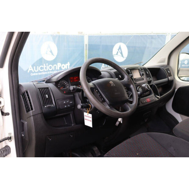 2016 بيجو BOXER-44071188