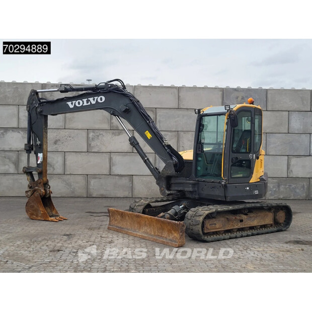2016 فولفو ECR88D-44071211