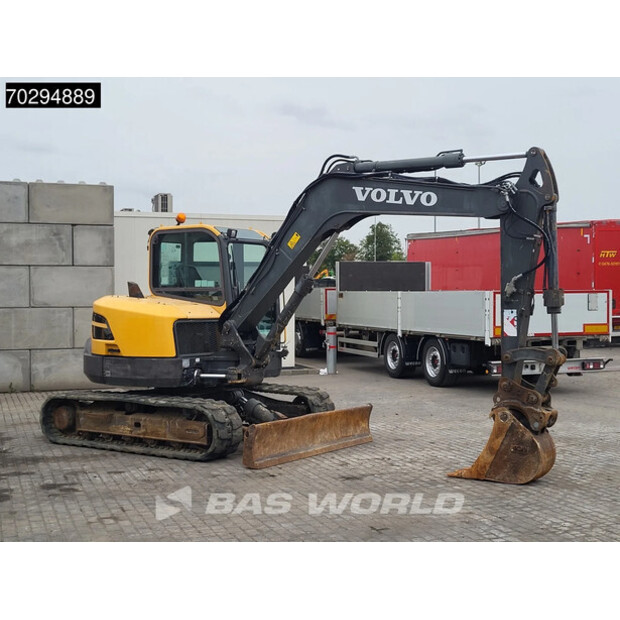 2016 فولفو ECR88D-44071229