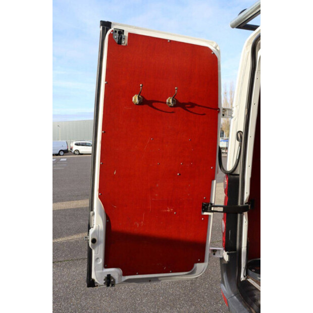 2015 Volkswagen CRAFTER-44071247