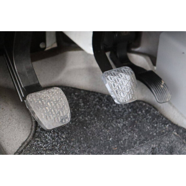 2015 Volkswagen CRAFTER-44071256