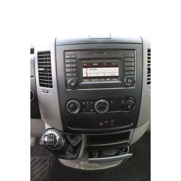 2015 Volkswagen CRAFTER-44071260