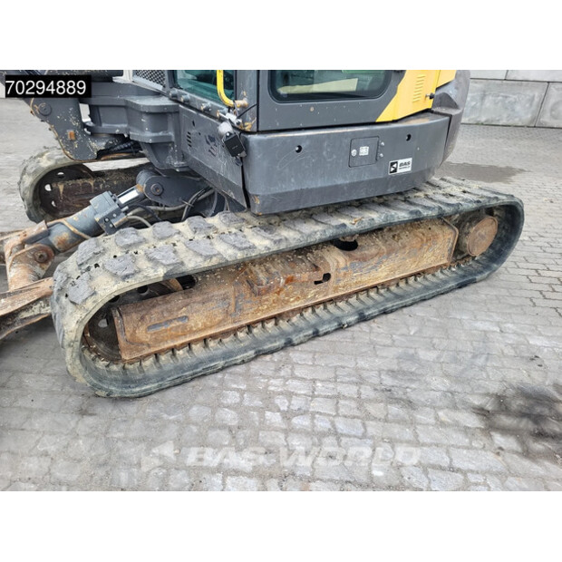 2016 فولفو ECR88D-44071285