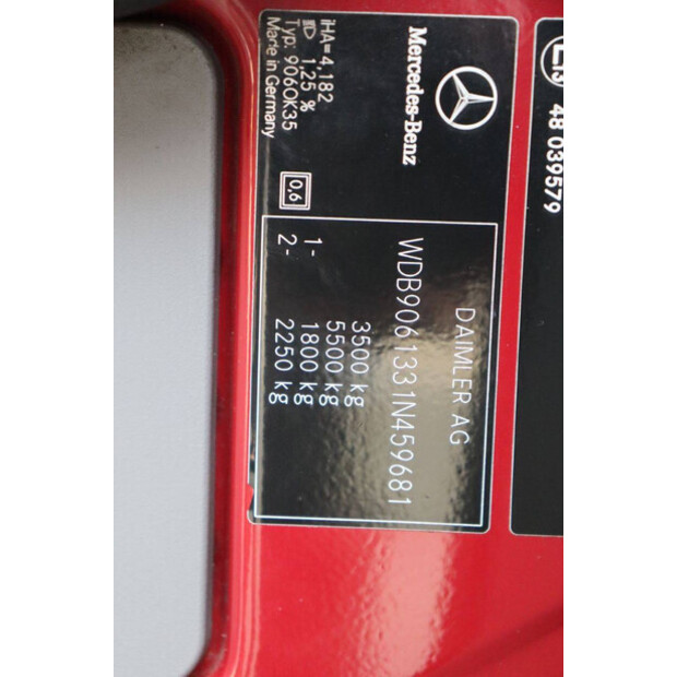 2010 مرسيدس بنز 313CDI-44071436