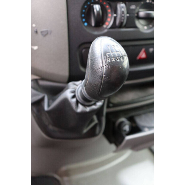 2010 مرسيدس بنز 313CDI-44071448