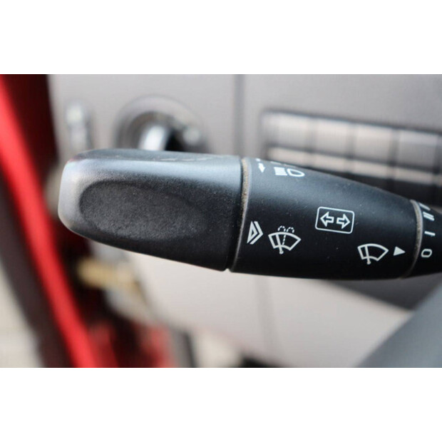 2010 مرسيدس بنز 313CDI-44071451